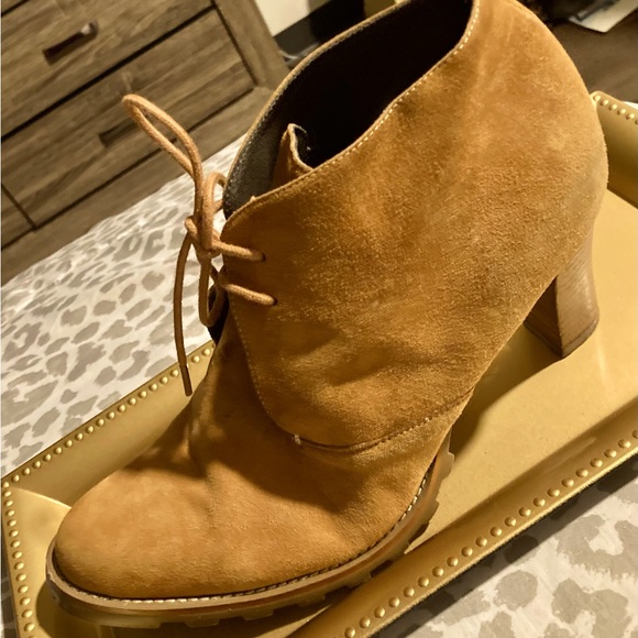Suede boots by Mossimo - Picture 1 of 6